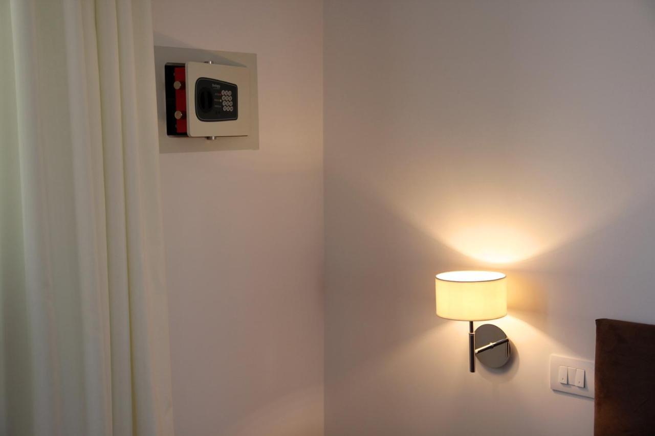 Suite Rosso & Nero Lecce Kültér fotó