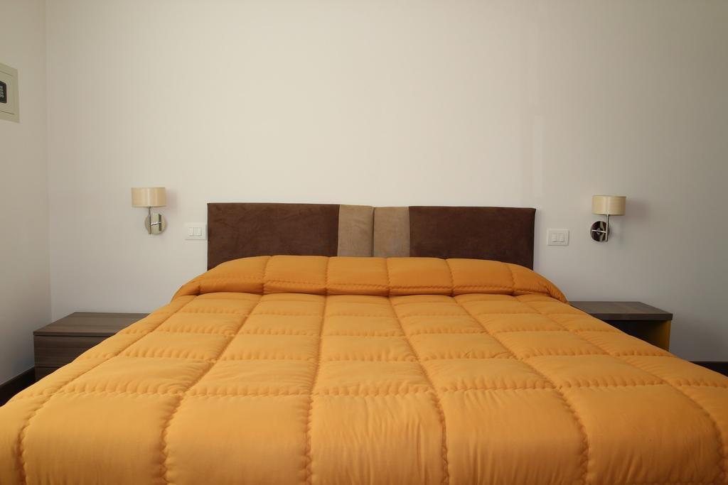Suite Rosso & Nero Lecce Kültér fotó